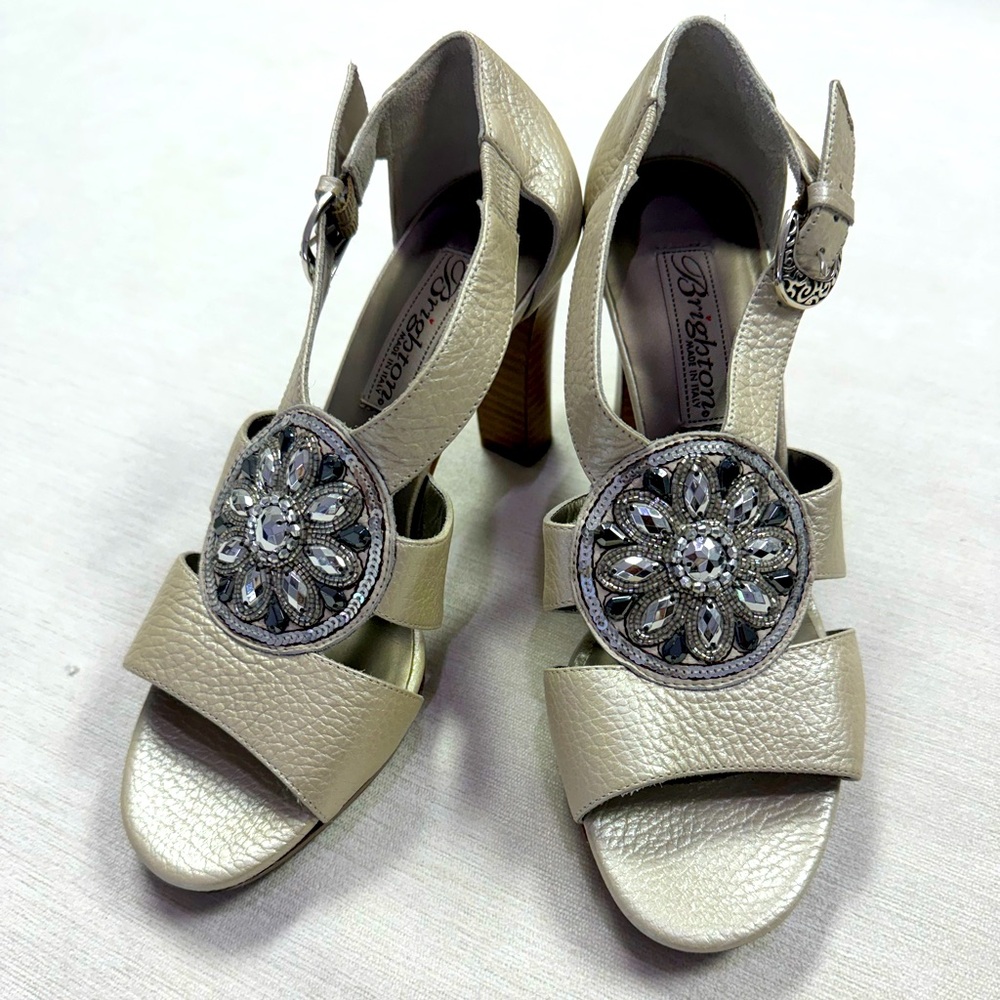Brighton ‘Viva’ handmade in Italy leather and jeweled shoes.  Sample size 6.